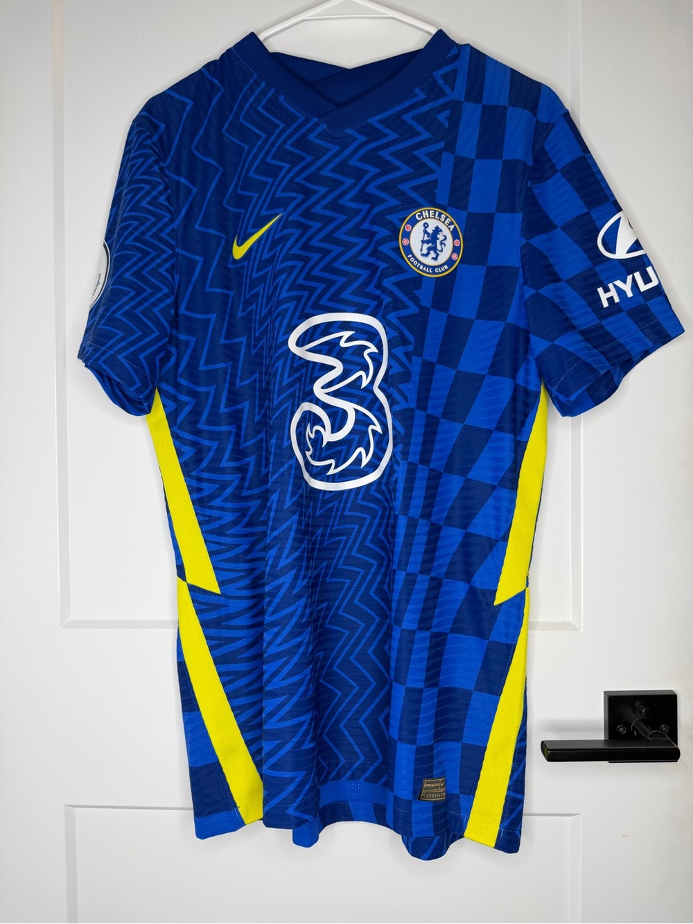 Nike Chelsea FC 2021-22 Home Match Men's Soccer Jersey - Blue & Yellow